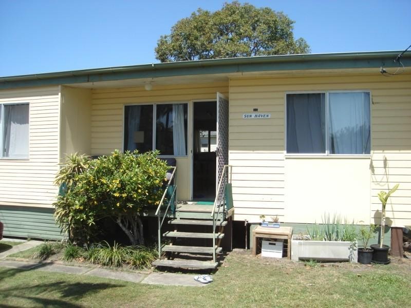 Hollywell QLD 4216