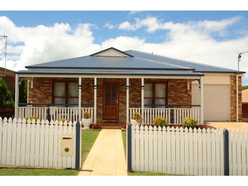 Paradise Point QLD 4216