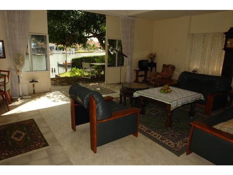 Biggera Waters QLD 4216