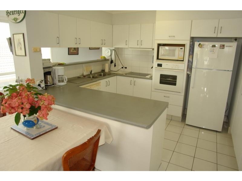 Paradise Point QLD 4216