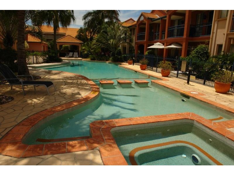 Hope Island QLD 4212