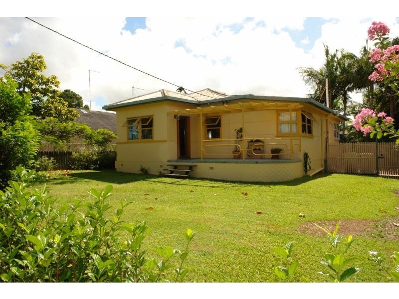 Labrador QLD 4215