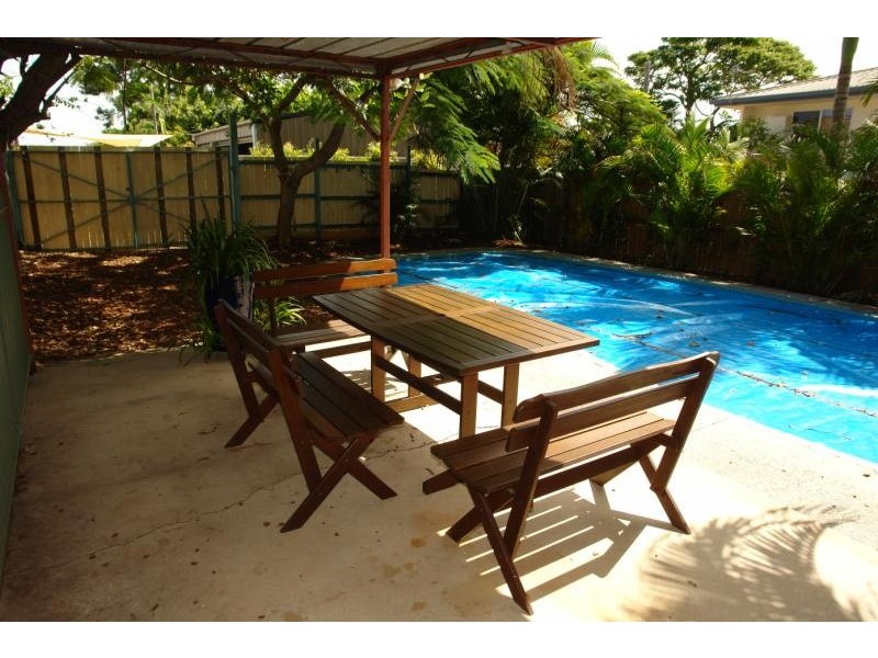 Labrador QLD 4215