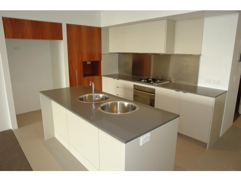 Hope Island QLD 4212