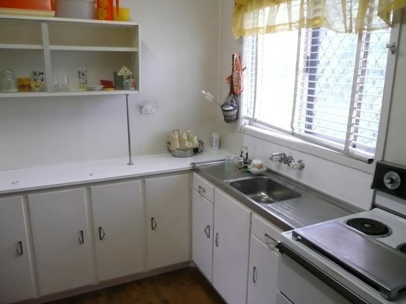 Hollywell QLD 4216