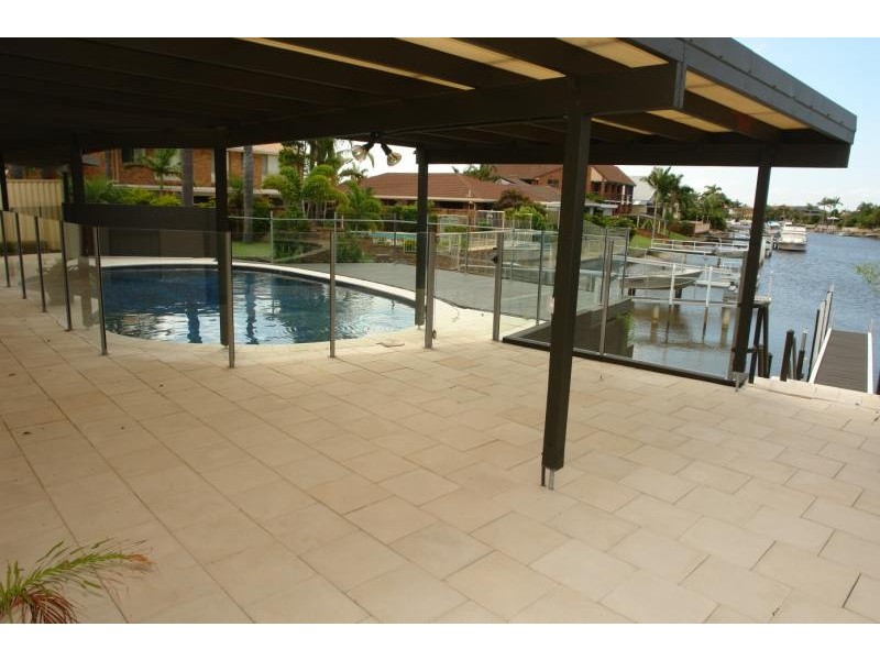 Paradise Point QLD 4216