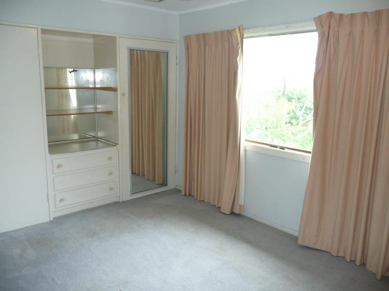 Hollywell QLD 4216