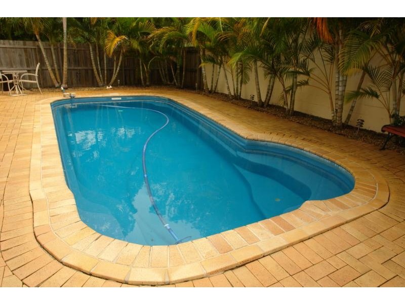 Hope Island QLD 4212