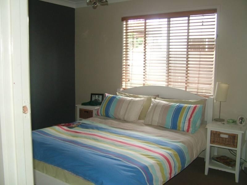 Hollywell QLD 4216