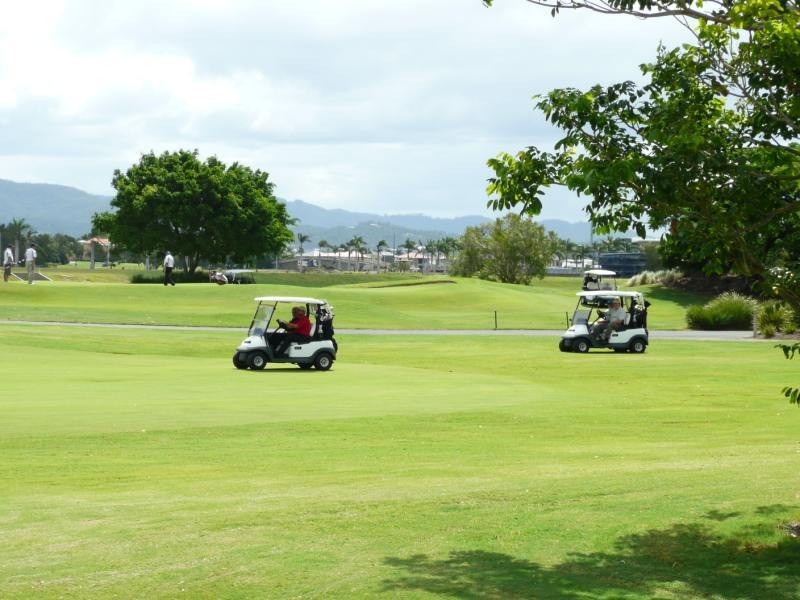 Hope Island QLD 4212