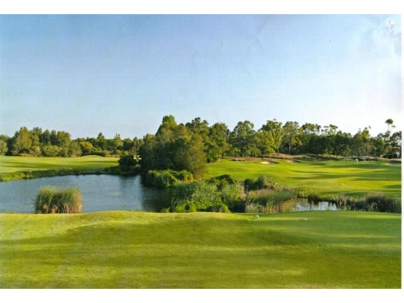 Hope Island QLD 4212