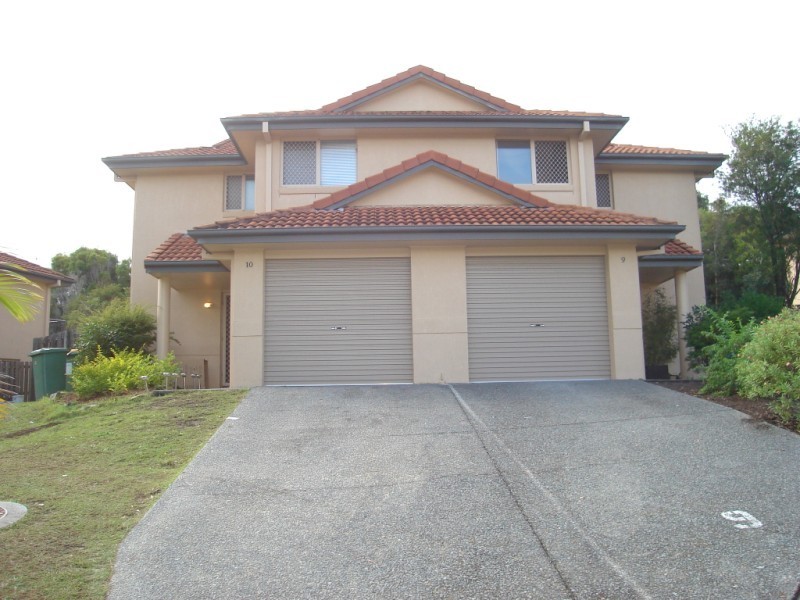 Parkwood QLD 4214