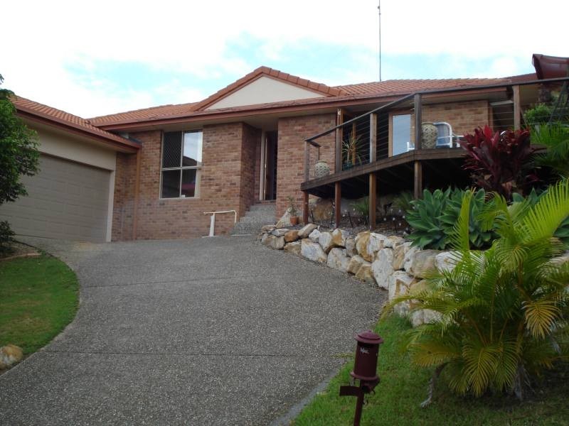 Pacific Pines QLD 4211