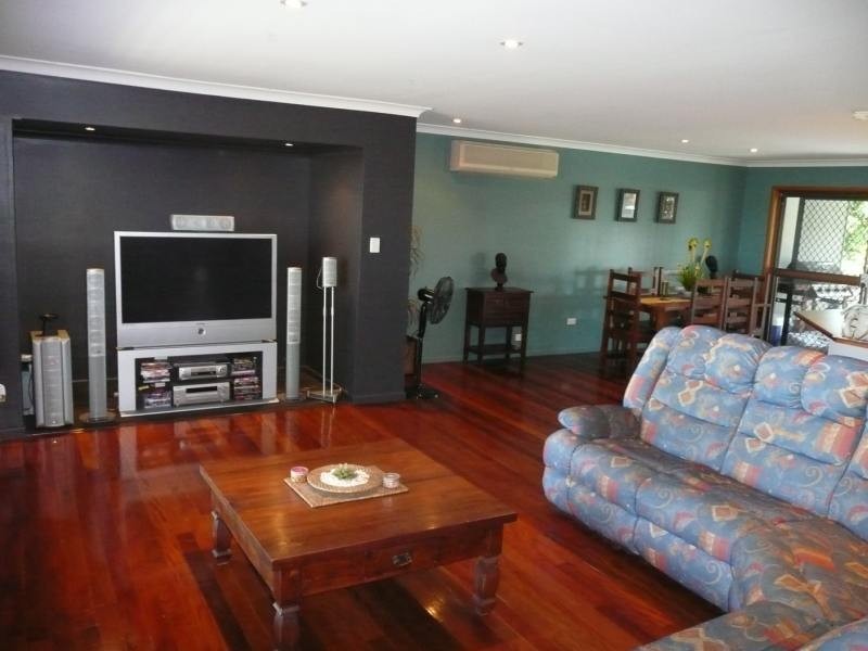 Hope Island QLD 4212