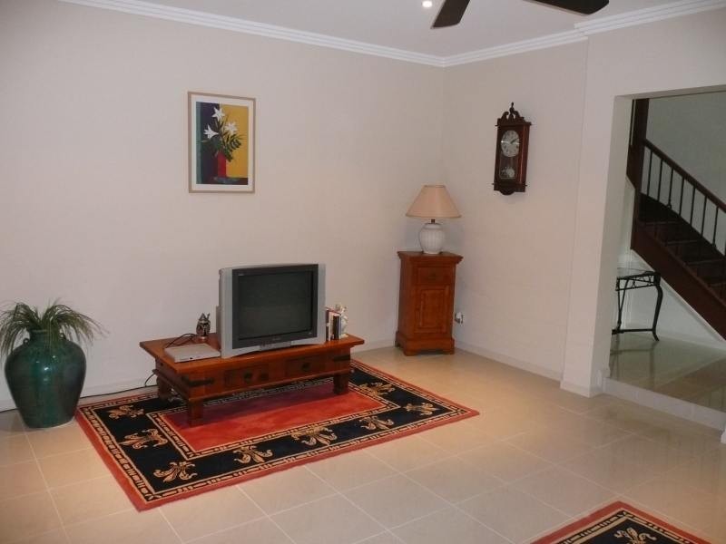 Paradise Point QLD 4216