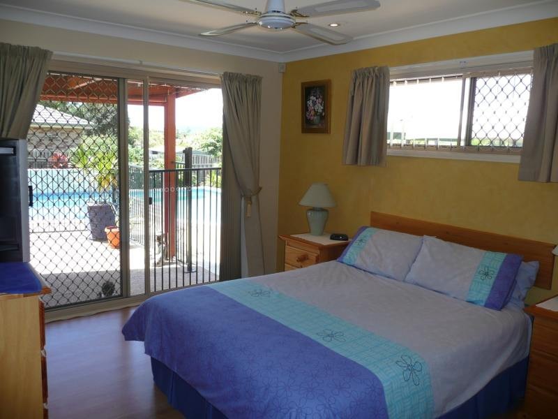 Pacific Pines QLD 4211