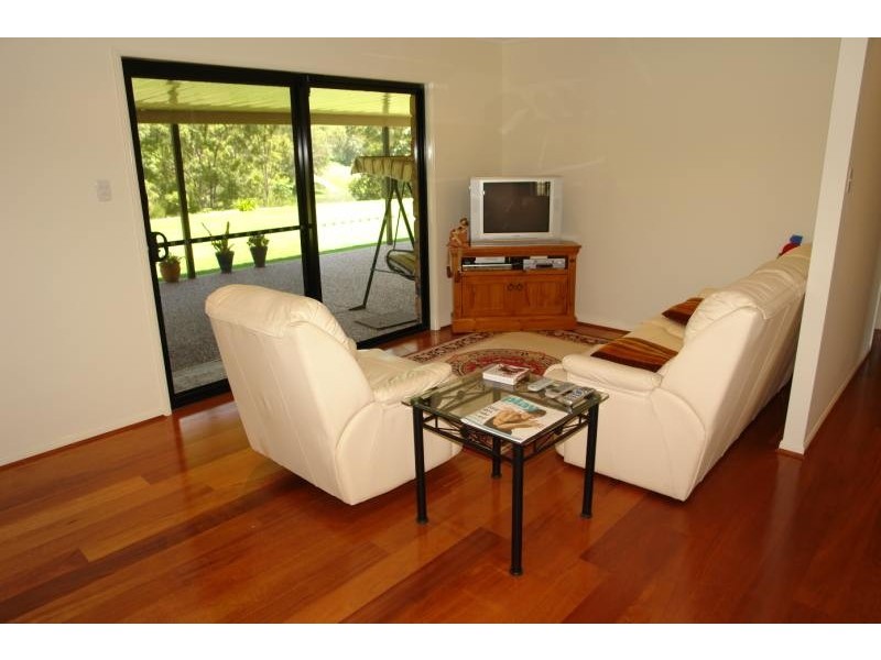 Mount Nathan QLD 4211