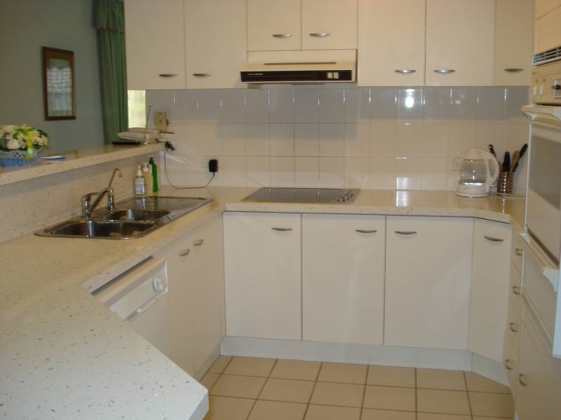 Parkwood QLD 4214
