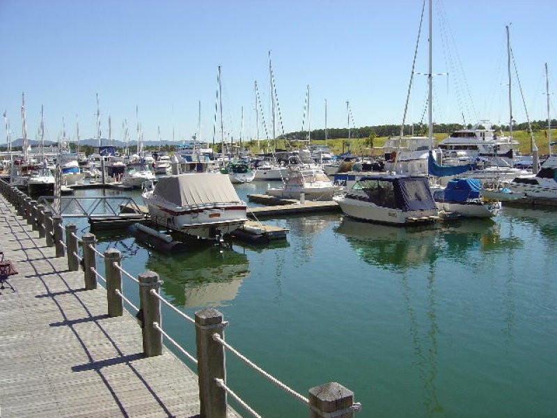Hope Island QLD 4212
