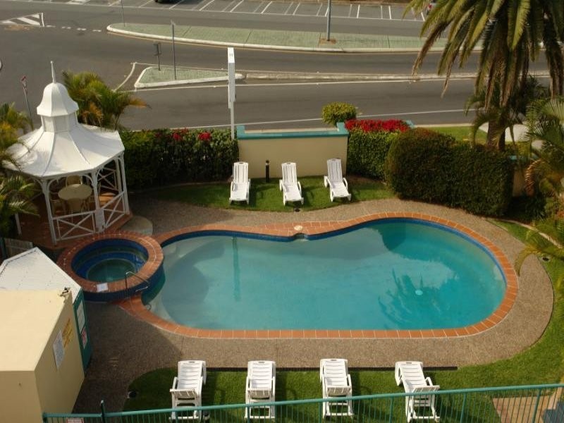 Biggera Waters QLD 4216