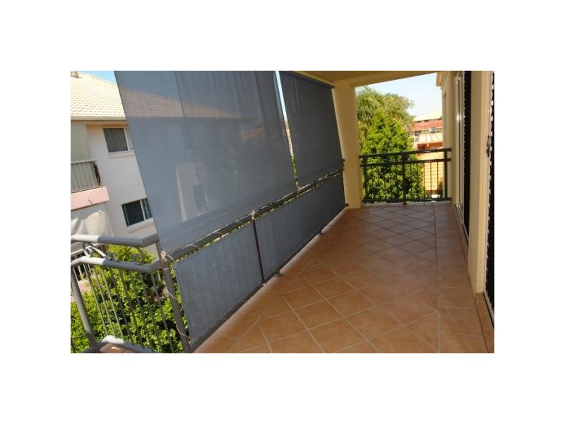 Biggera Waters QLD 4216