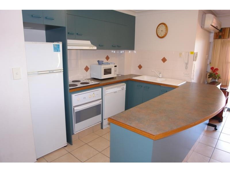Labrador QLD 4215