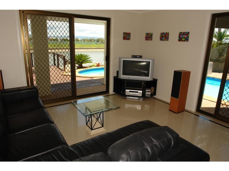 Biggera Waters QLD 4216