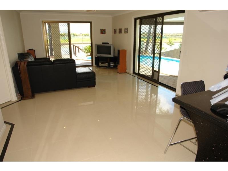 Biggera Waters QLD 4216