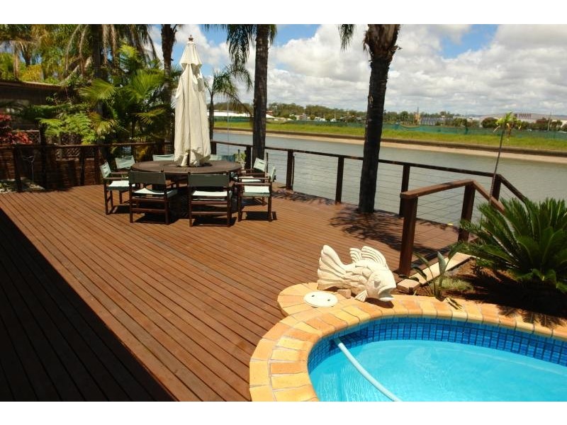 Biggera Waters QLD 4216