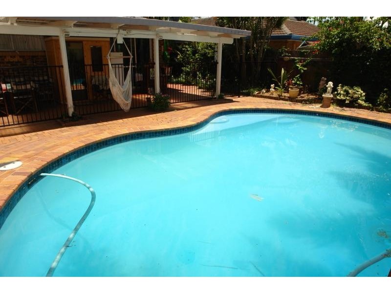 Coombabah QLD 4216