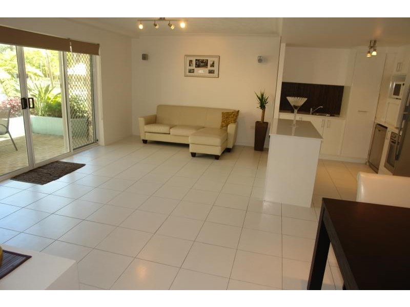 Biggera Waters QLD 4216