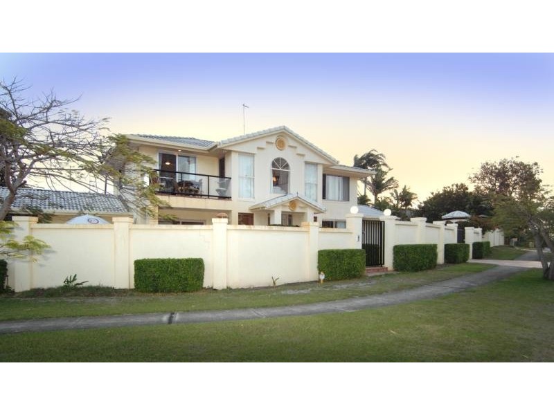 Paradise Point QLD 4216