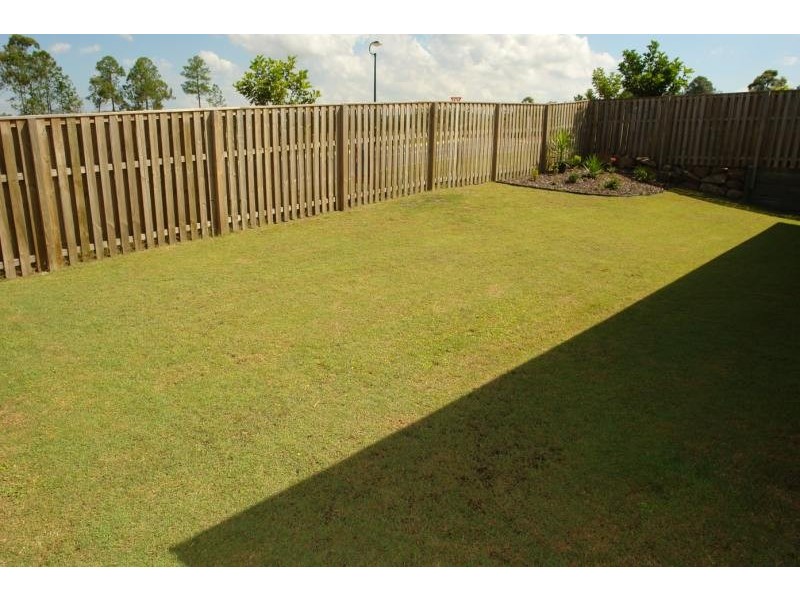 Pacific Pines QLD 4211