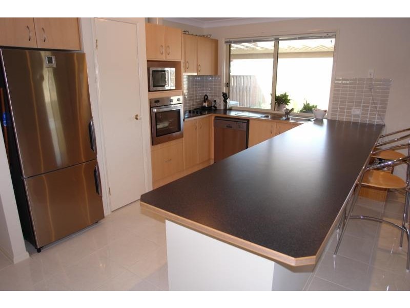 Pacific Pines QLD 4211