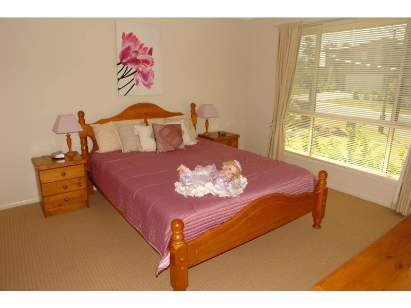 Pacific Pines QLD 4211