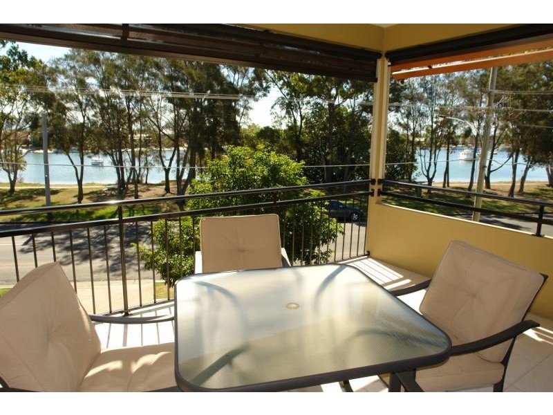 Paradise Point QLD 4216