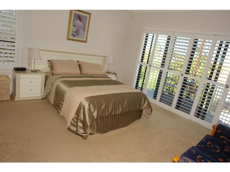 Paradise Point QLD 4216