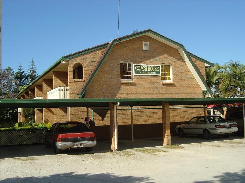 Labrador QLD 4215