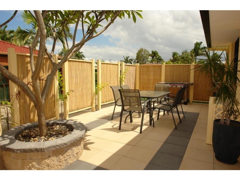 Labrador QLD 4215