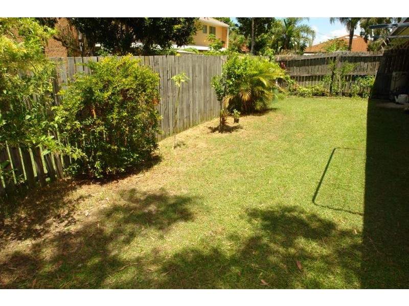 Labrador QLD 4215