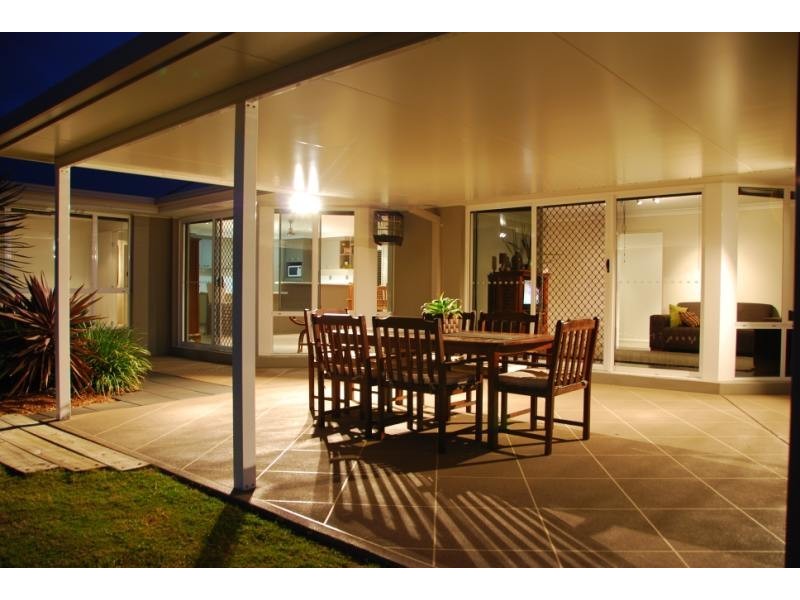 Pacific Pines QLD 4211