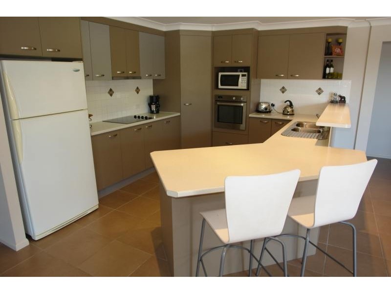 Pacific Pines QLD 4211