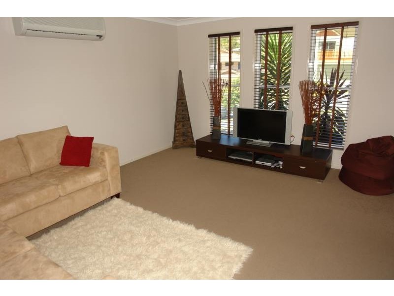 Pacific Pines QLD 4211