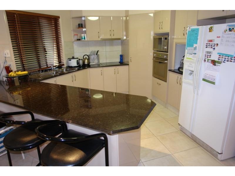 Pacific Pines QLD 4211