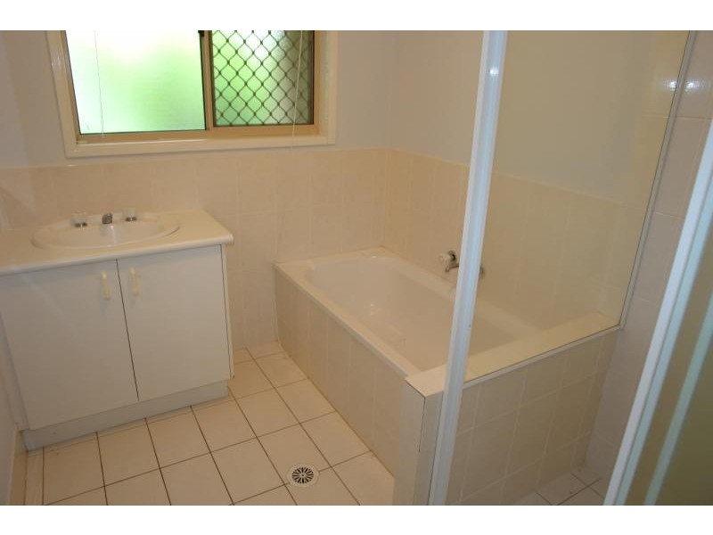 Pacific Pines QLD 4211