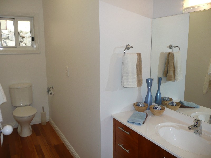 Pacific Pines QLD 4211