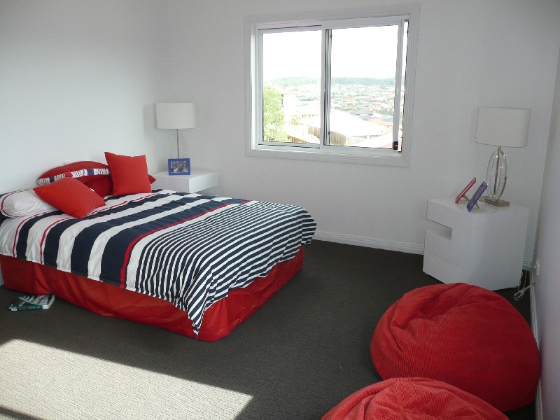 Pacific Pines QLD 4211