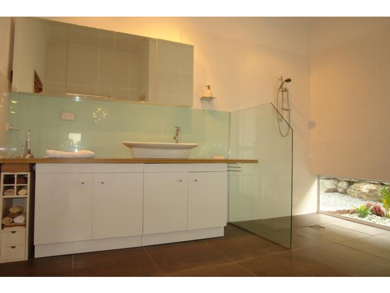 Pacific Pines QLD 4211