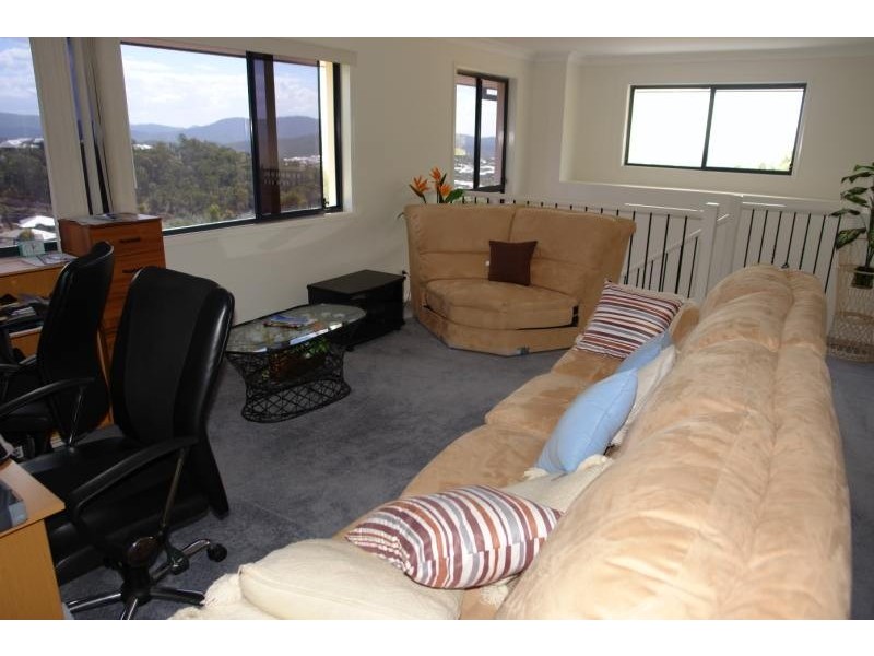 Pacific Pines QLD 4211