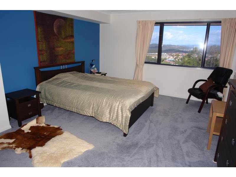 Pacific Pines QLD 4211